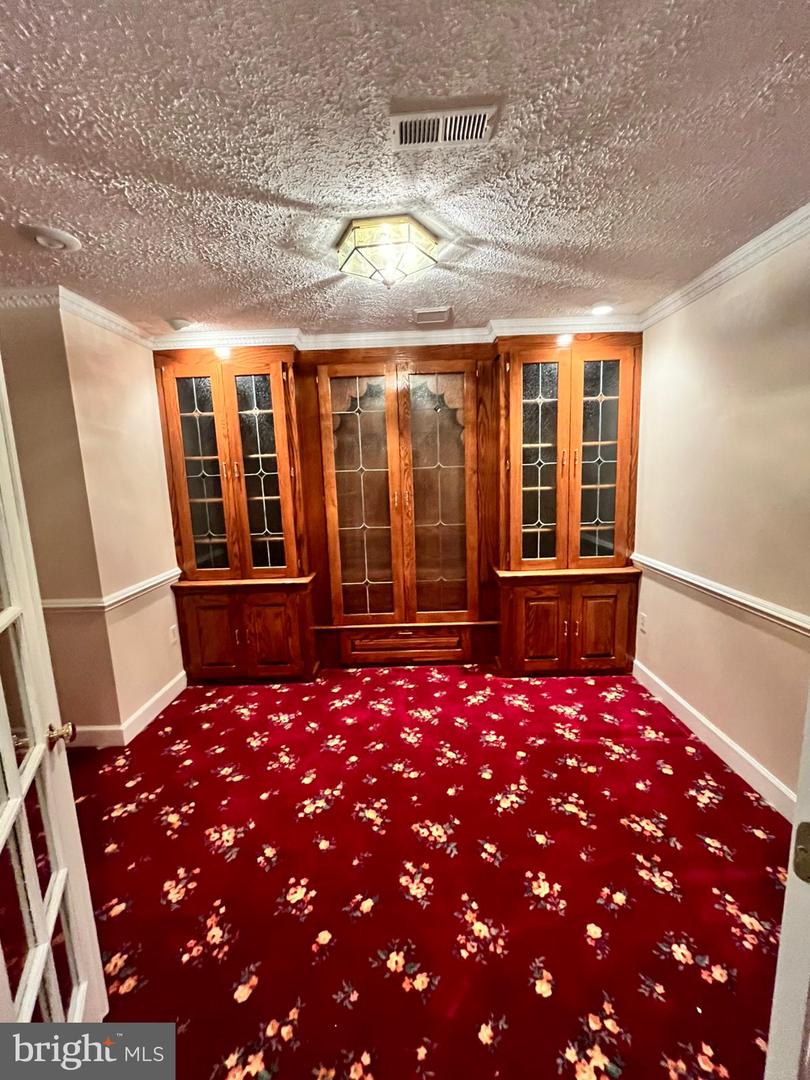 7808 HILL HOUSE CT, FAIRFAX STATION, Virginia 22039, 6 Bedrooms Bedrooms, ,4 BathroomsBathrooms,Residential,For sale,7808 HILL HOUSE CT,VAFX2257136 MLS # VAFX2257136