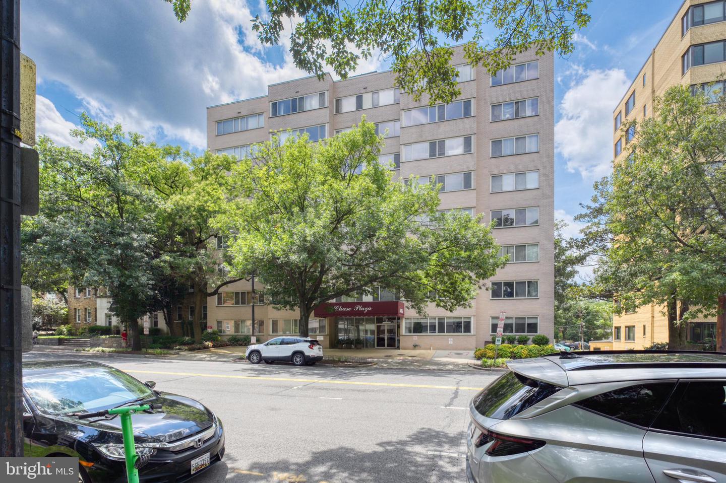 5406 CONNECTICUT AVE NW #808, WASHINGTON, District Of Columbia 20015, ,1 BathroomBathrooms,Residential,For sale,5406 CONNECTICUT AVE NW #808,DCDC2211830 MLS # DCDC2211830