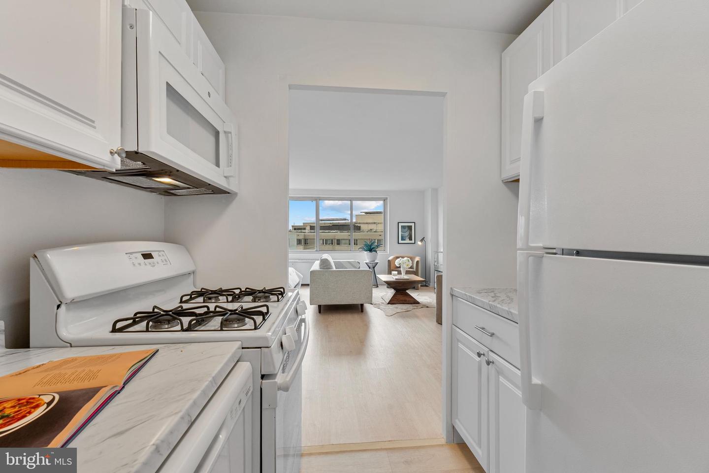 5406 CONNECTICUT AVE NW #808, WASHINGTON, District Of Columbia 20015, ,1 BathroomBathrooms,Residential,For sale,5406 CONNECTICUT AVE NW #808,DCDC2211830 MLS # DCDC2211830