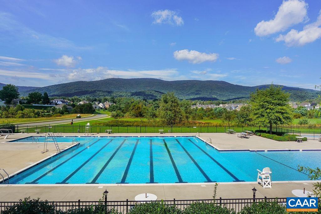 219 GRASS DALE LN, CROZET, Virginia 22932, 3 Bedrooms Bedrooms, ,2 BathroomsBathrooms,Residential,For sale,219 GRASS DALE LN,667100 MLS # 667100