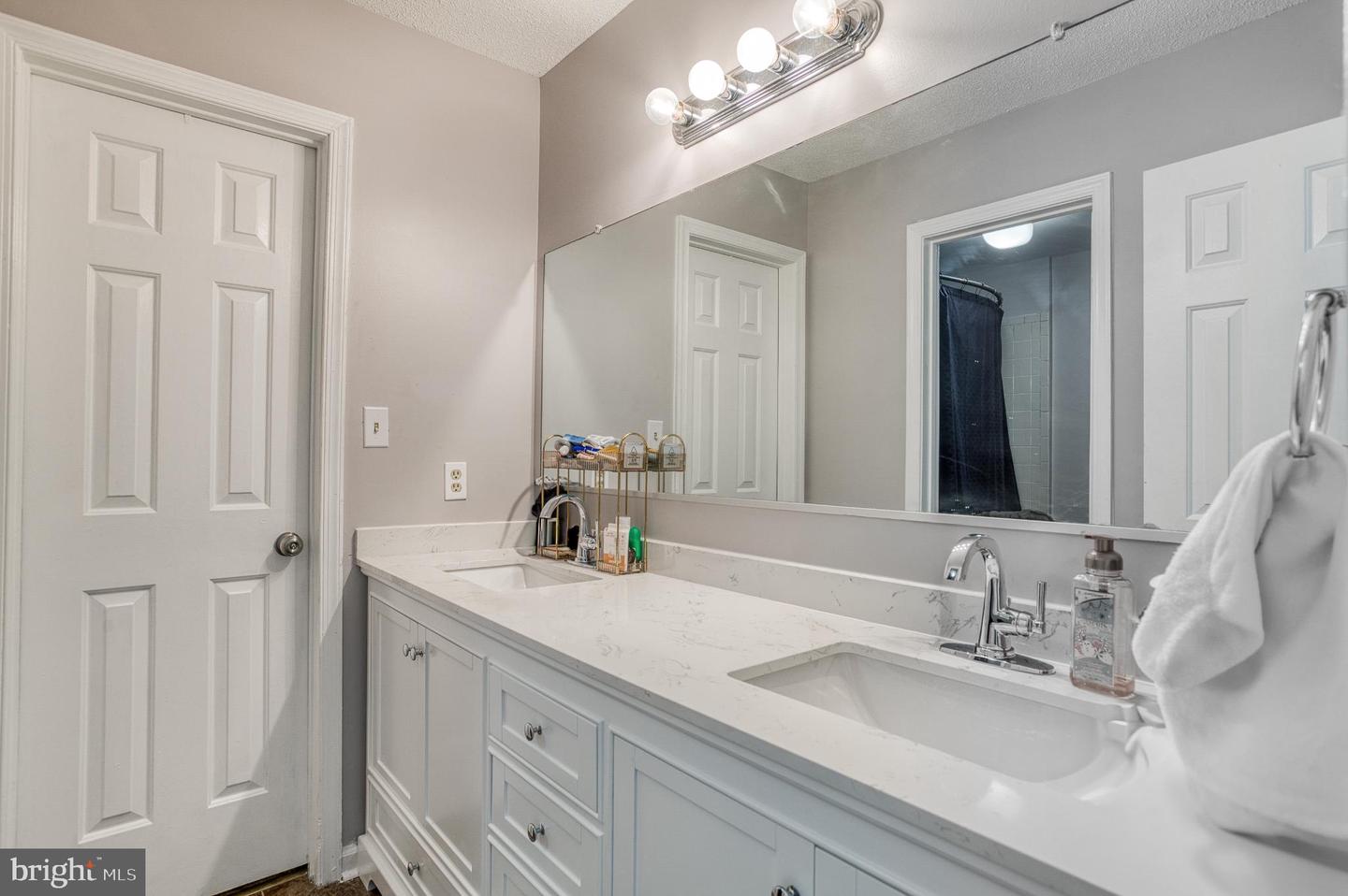 668 ROCKY KNOLL ARCH, CULPEPER, Virginia 22701, 3 Bedrooms Bedrooms, 10 Rooms Rooms,2 BathroomsBathrooms,Residential,For sale,668 ROCKY KNOLL ARCH,VACU2011070 MLS # VACU2011070