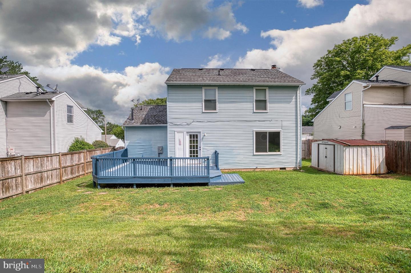 668 ROCKY KNOLL ARCH, CULPEPER, Virginia 22701, 3 Bedrooms Bedrooms, 10 Rooms Rooms,2 BathroomsBathrooms,Residential,For sale,668 ROCKY KNOLL ARCH,VACU2011070 MLS # VACU2011070