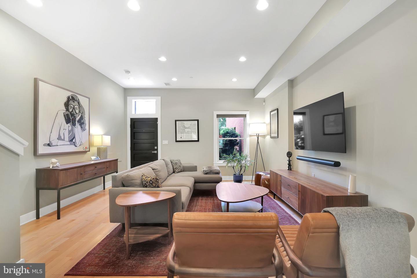 1412 5TH ST NW #301, WASHINGTON, District Of Columbia 20001, 4 Bedrooms Bedrooms, ,3 BathroomsBathrooms,Residential,For sale,1412 5TH ST NW #301,DCDC2212056 MLS # DCDC2212056