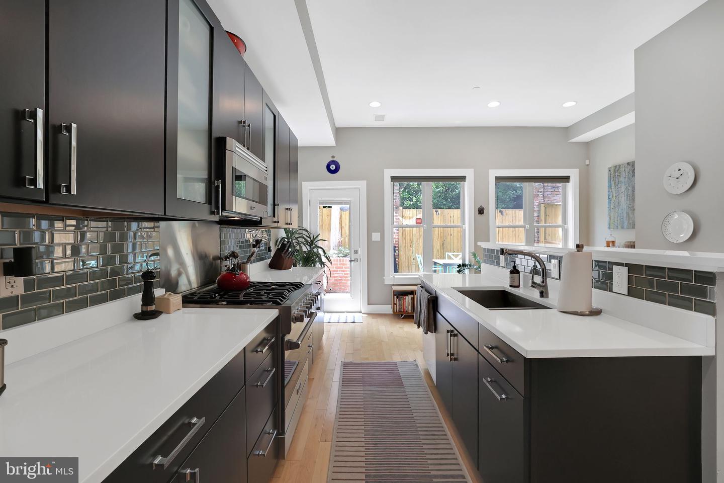 1412 5TH ST NW #301, WASHINGTON, District Of Columbia 20001, 4 Bedrooms Bedrooms, ,3 BathroomsBathrooms,Residential,For sale,1412 5TH ST NW #301,DCDC2212056 MLS # DCDC2212056
