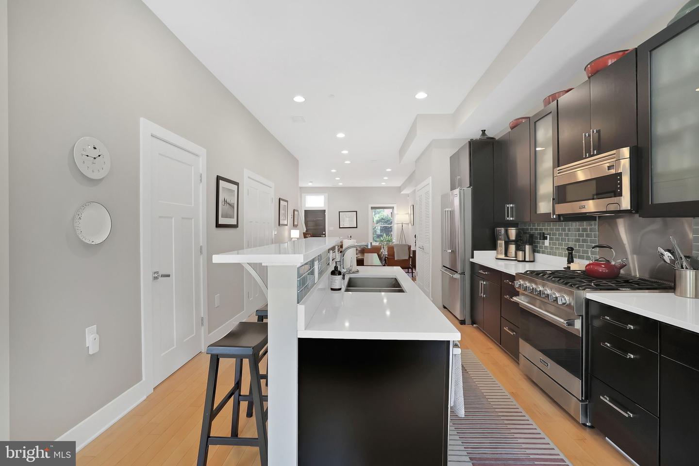 1412 5TH ST NW #301, WASHINGTON, District Of Columbia 20001, 4 Bedrooms Bedrooms, ,3 BathroomsBathrooms,Residential,For sale,1412 5TH ST NW #301,DCDC2212056 MLS # DCDC2212056