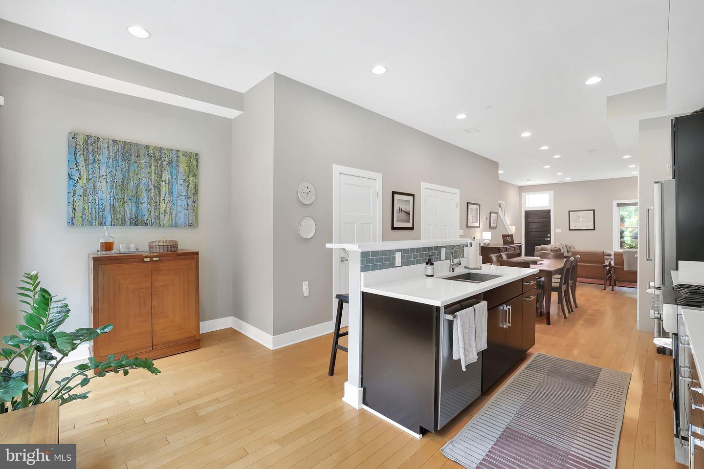 1412 5TH ST NW #301, WASHINGTON, District Of Columbia 20001, 4 Bedrooms Bedrooms, ,3 BathroomsBathrooms,Residential,For sale,1412 5TH ST NW #301,DCDC2212056 MLS # DCDC2212056