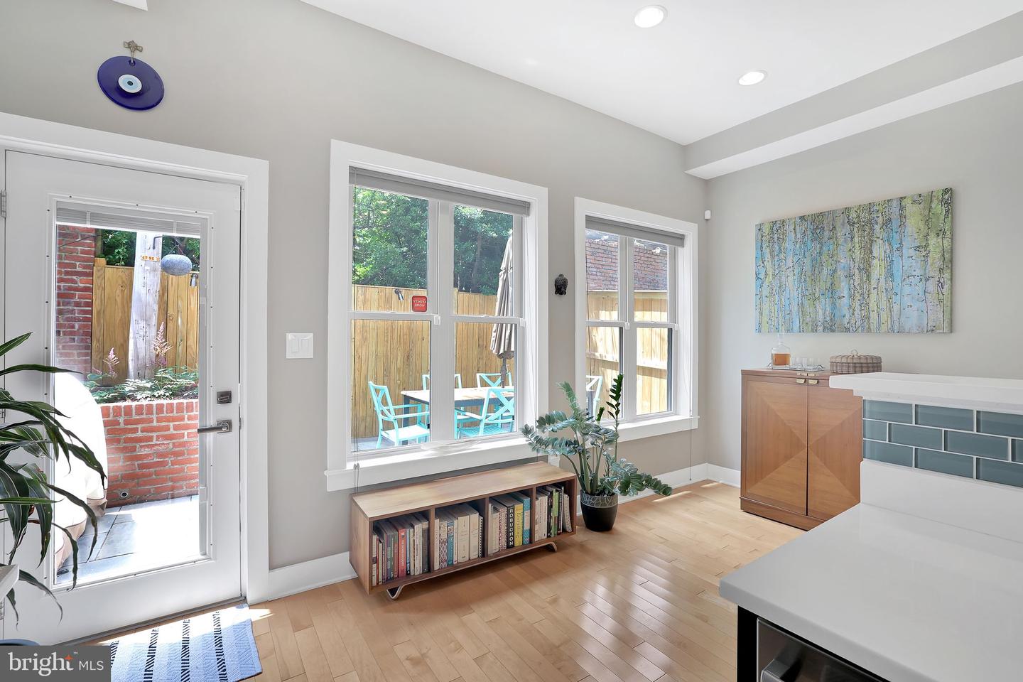 1412 5TH ST NW #301, WASHINGTON, District Of Columbia 20001, 4 Bedrooms Bedrooms, ,3 BathroomsBathrooms,Residential,For sale,1412 5TH ST NW #301,DCDC2212056 MLS # DCDC2212056