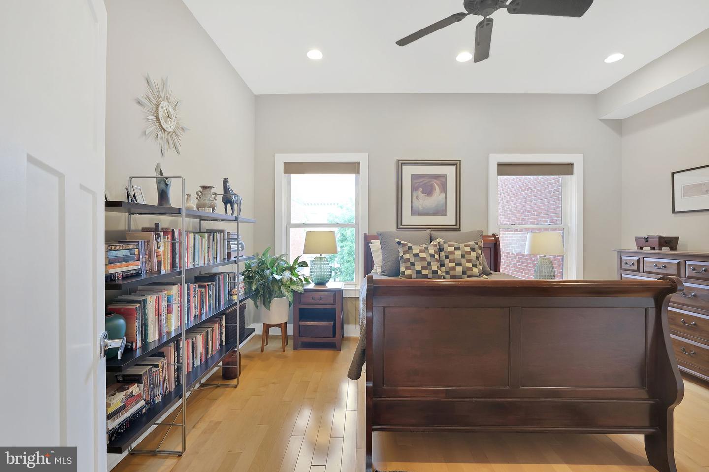 1412 5TH ST NW #301, WASHINGTON, District Of Columbia 20001, 4 Bedrooms Bedrooms, ,3 BathroomsBathrooms,Residential,For sale,1412 5TH ST NW #301,DCDC2212056 MLS # DCDC2212056
