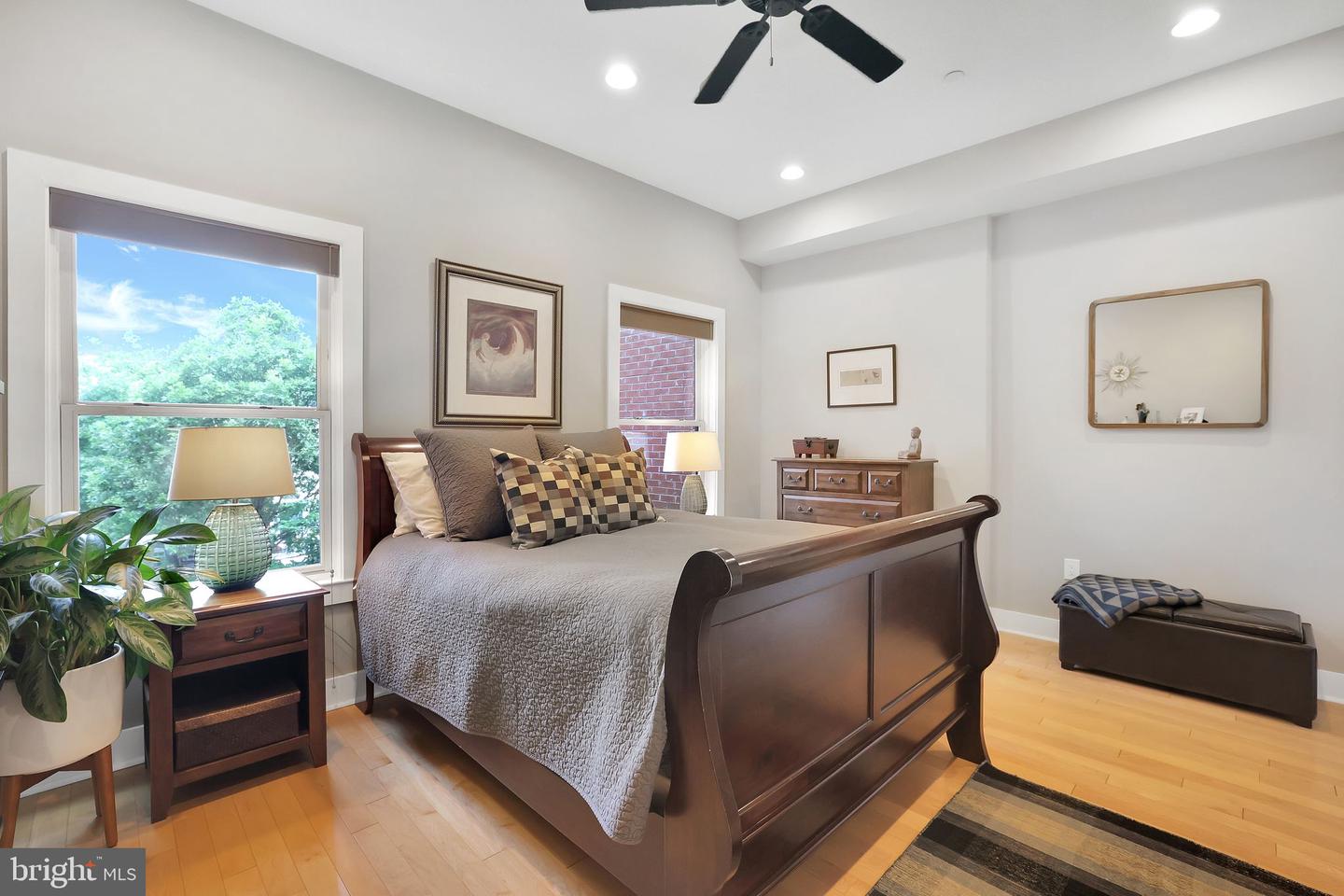 1412 5TH ST NW #301, WASHINGTON, District Of Columbia 20001, 4 Bedrooms Bedrooms, ,3 BathroomsBathrooms,Residential,For sale,1412 5TH ST NW #301,DCDC2212056 MLS # DCDC2212056