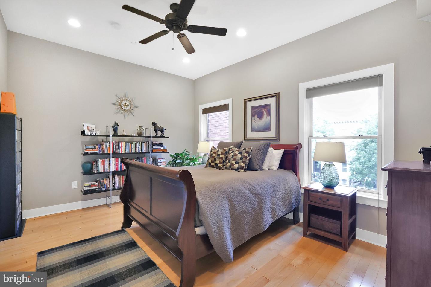 1412 5TH ST NW #301, WASHINGTON, District Of Columbia 20001, 4 Bedrooms Bedrooms, ,3 BathroomsBathrooms,Residential,For sale,1412 5TH ST NW #301,DCDC2212056 MLS # DCDC2212056