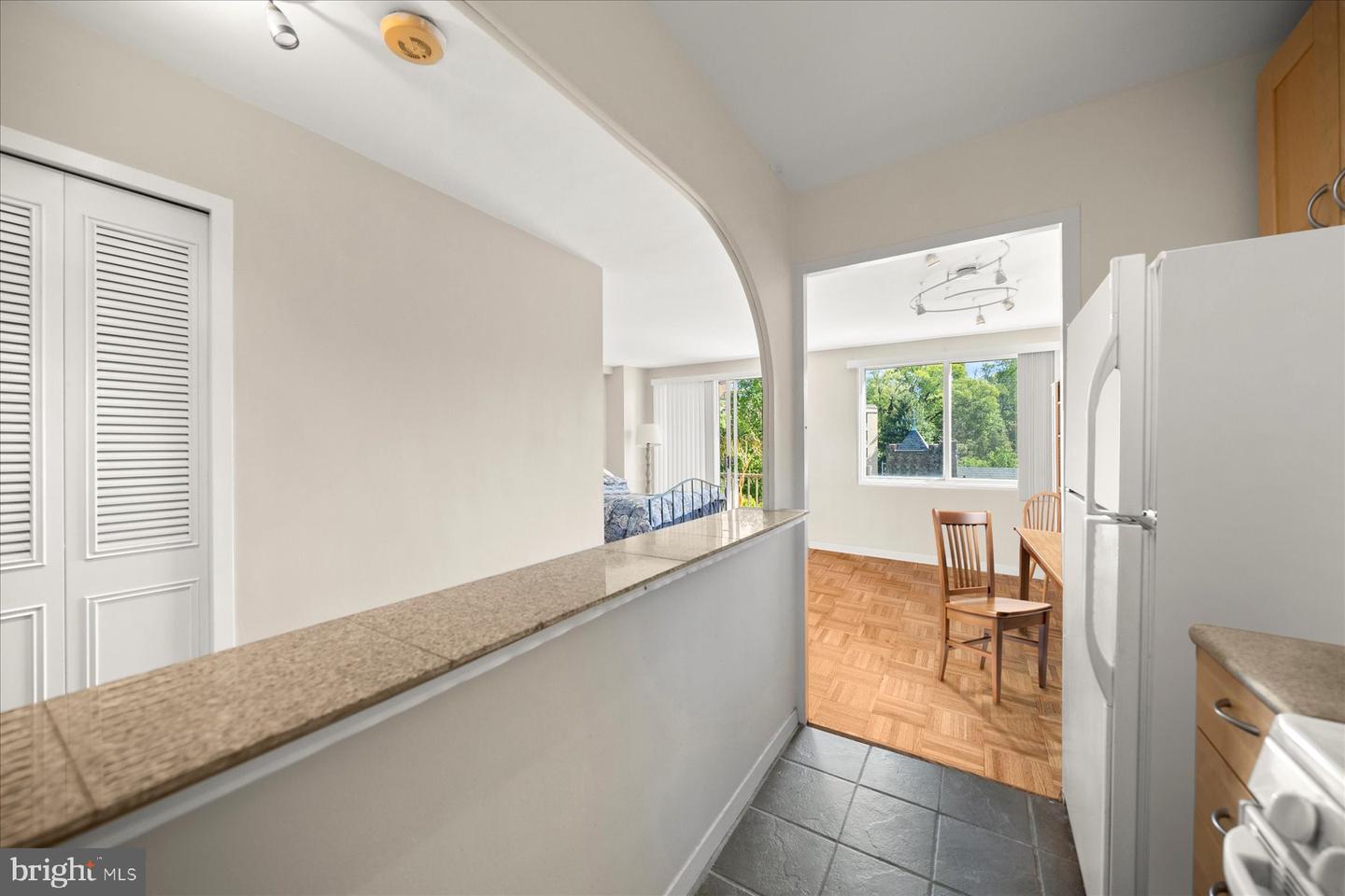 2829 CONNECTICUT AVE NW #411, WASHINGTON, District Of Columbia 20008, ,1 BathroomBathrooms,Residential,For sale,2829 CONNECTICUT AVE NW #411,DCDC2212084 MLS # DCDC2212084