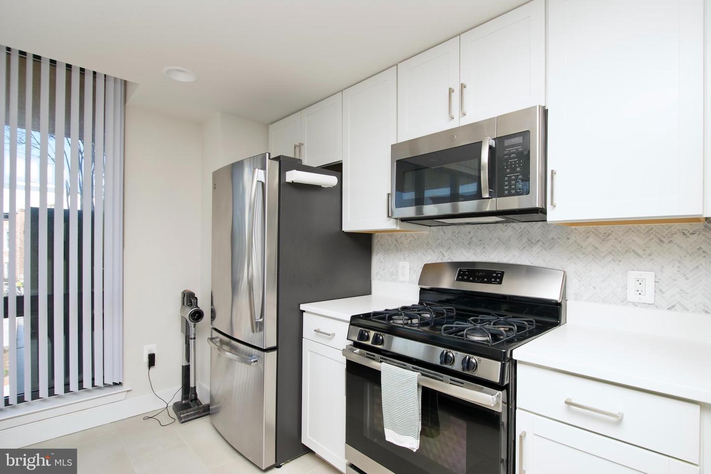 50 FLORIDA AVE NE #225, WASHINGTON, District Of Columbia 20002, 2 Bedrooms Bedrooms, ,2 BathroomsBathrooms,Residential,For sale,50 FLORIDA AVE NE #225,DCDC2212094 MLS # DCDC2212094
