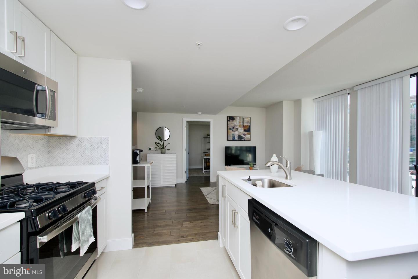 50 FLORIDA AVE NE #225, WASHINGTON, District Of Columbia 20002, 2 Bedrooms Bedrooms, ,2 BathroomsBathrooms,Residential,For sale,50 FLORIDA AVE NE #225,DCDC2212094 MLS # DCDC2212094