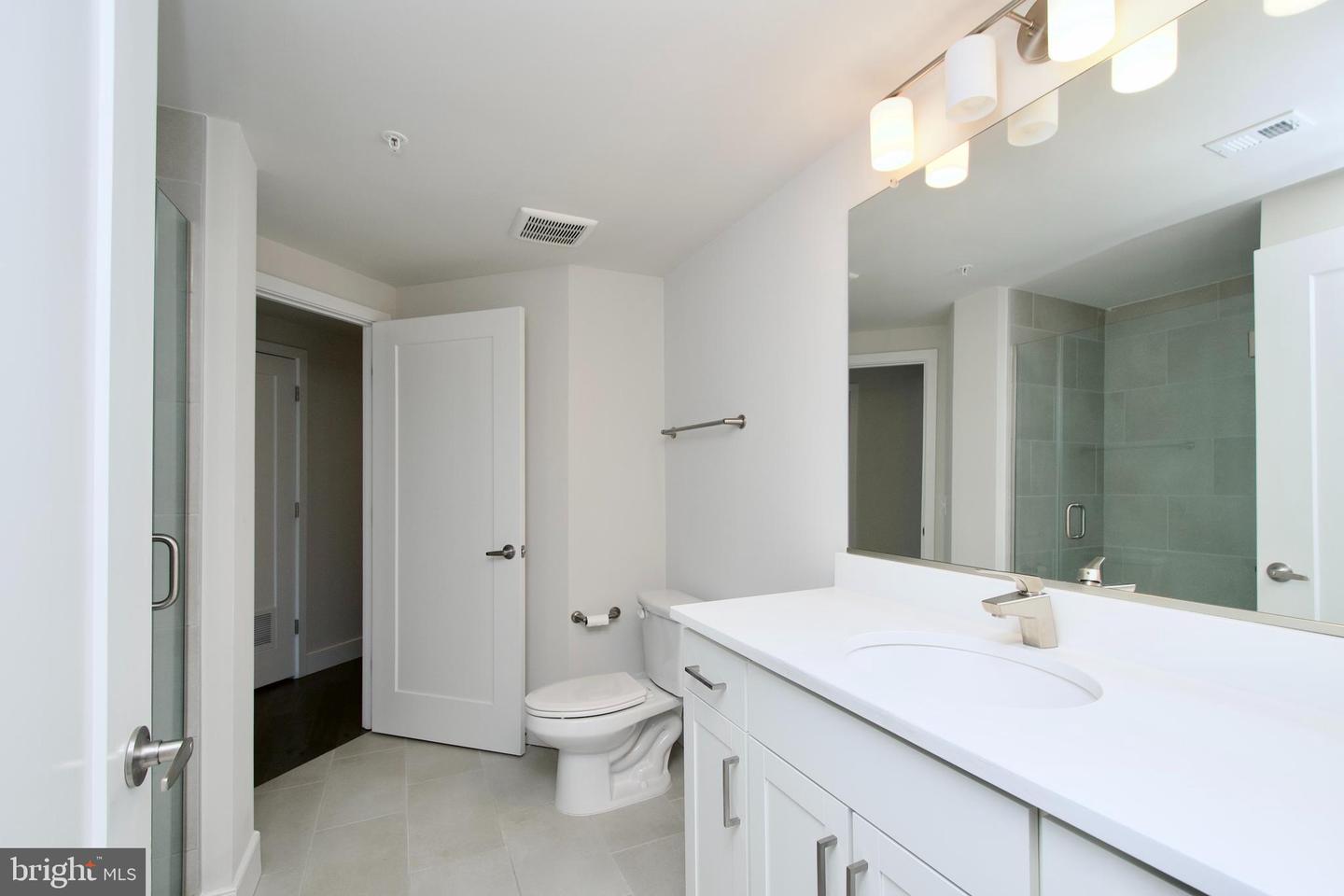 50 FLORIDA AVE NE #225, WASHINGTON, District Of Columbia 20002, 2 Bedrooms Bedrooms, ,2 BathroomsBathrooms,Residential,For sale,50 FLORIDA AVE NE #225,DCDC2212094 MLS # DCDC2212094