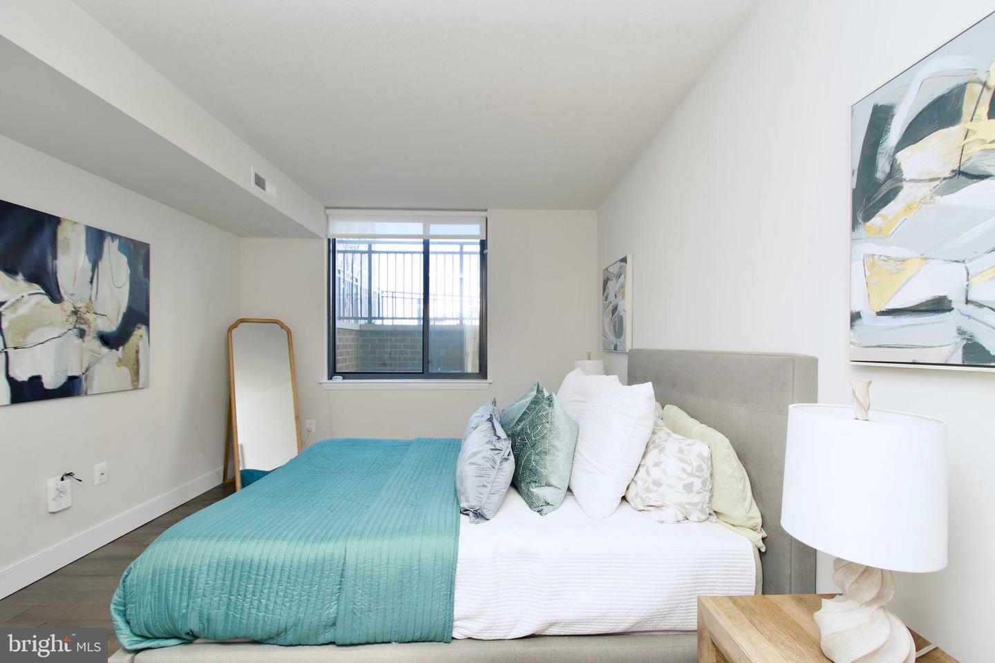 50 FLORIDA AVE NE #225, WASHINGTON, District Of Columbia 20002, 2 Bedrooms Bedrooms, ,2 BathroomsBathrooms,Residential,For sale,50 FLORIDA AVE NE #225,DCDC2212094 MLS # DCDC2212094