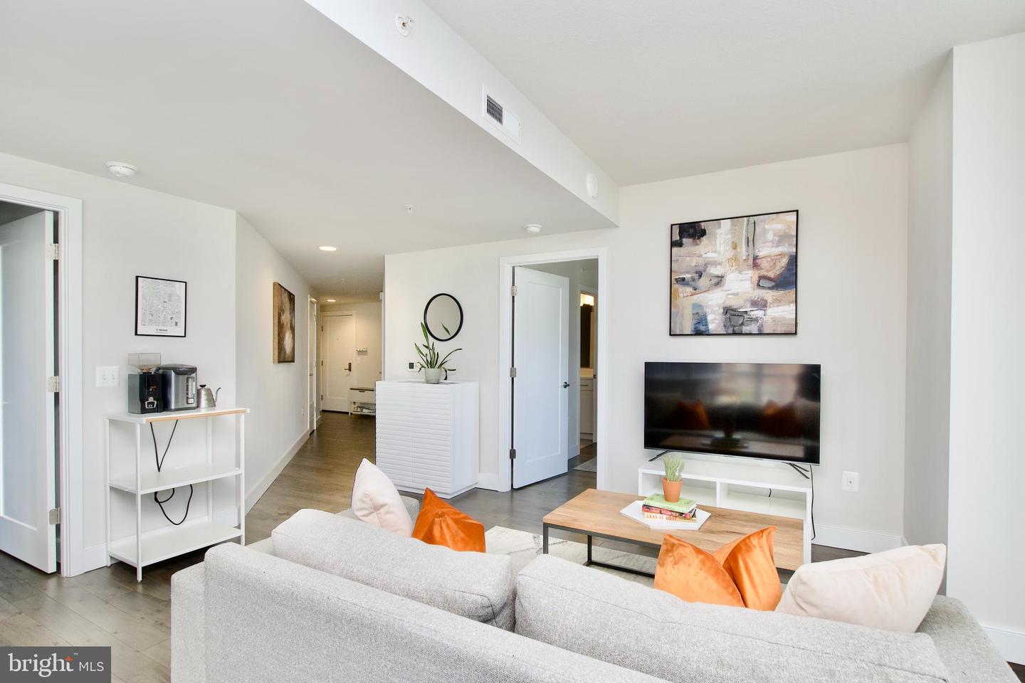 50 FLORIDA AVE NE #225, WASHINGTON, District Of Columbia 20002, 2 Bedrooms Bedrooms, ,2 BathroomsBathrooms,Residential,For sale,50 FLORIDA AVE NE #225,DCDC2212094 MLS # DCDC2212094