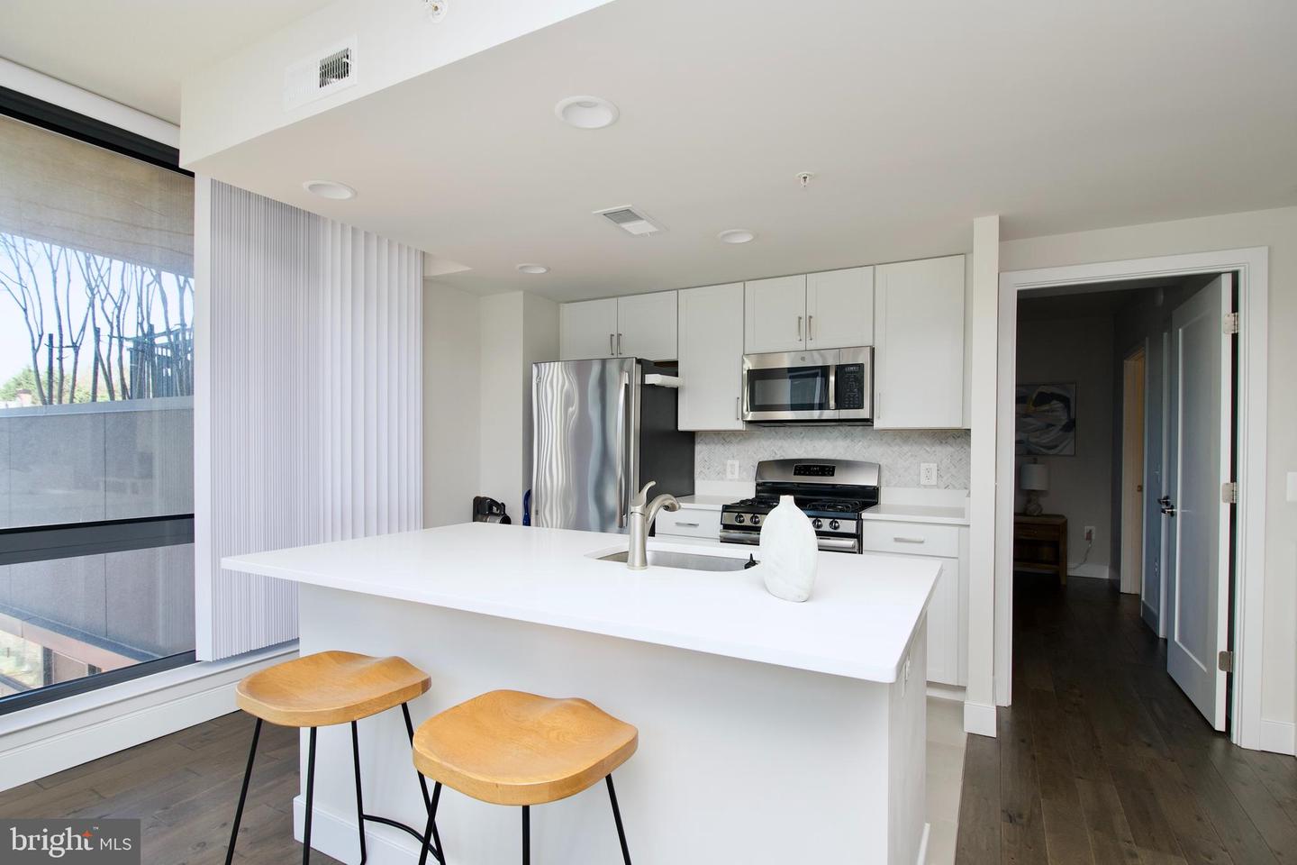 50 FLORIDA AVE NE #225, WASHINGTON, District Of Columbia 20002, 2 Bedrooms Bedrooms, ,2 BathroomsBathrooms,Residential,For sale,50 FLORIDA AVE NE #225,DCDC2212094 MLS # DCDC2212094