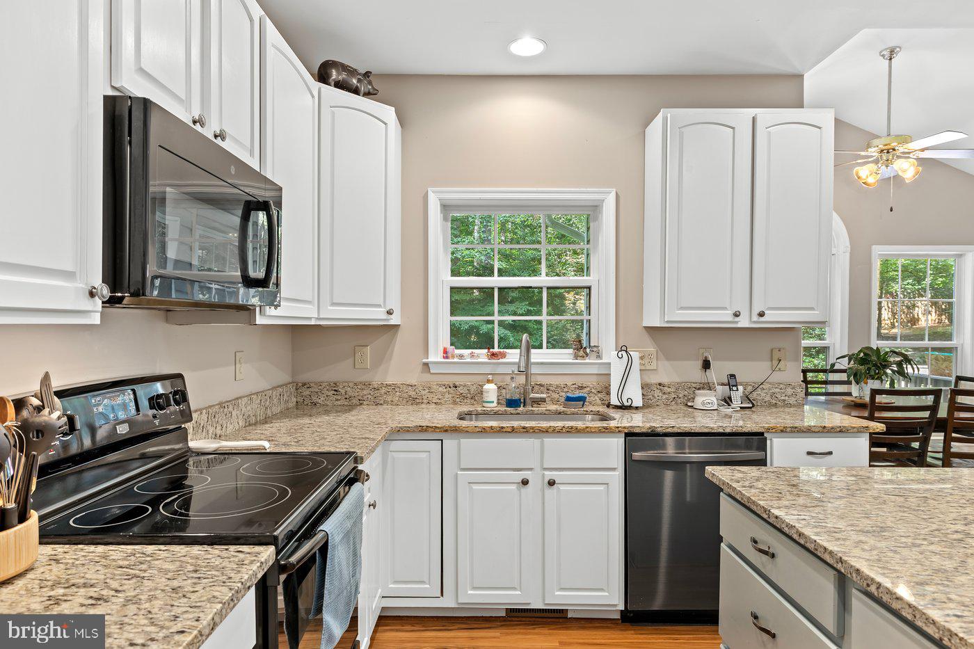 9109 SNOWY EGRET CT, SPOTSYLVANIA, Virginia 22553, 5 Bedrooms Bedrooms, ,3 BathroomsBathrooms,Residential,For sale,9109 SNOWY EGRET CT,VASP2034936 MLS # VASP2034936