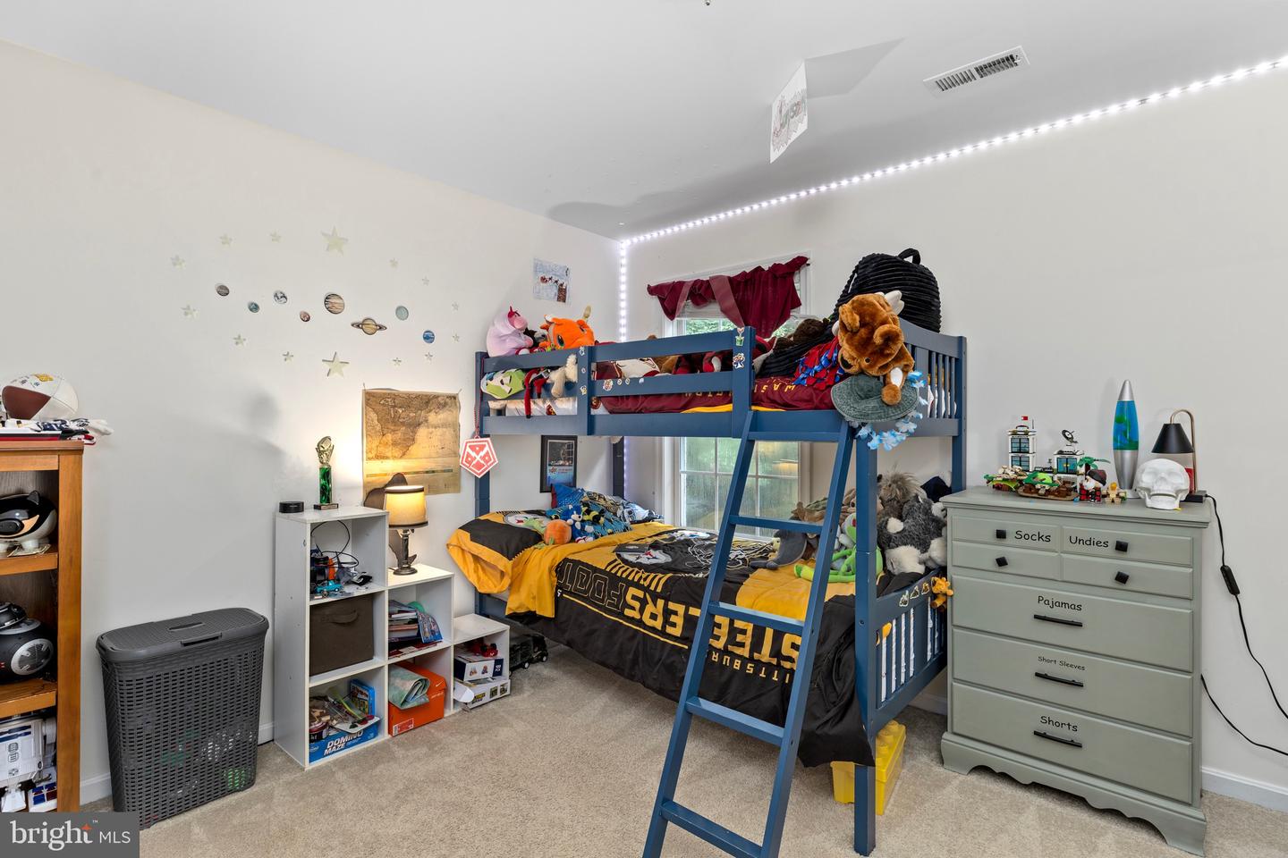 9109 SNOWY EGRET CT, SPOTSYLVANIA, Virginia 22553, 5 Bedrooms Bedrooms, ,3 BathroomsBathrooms,Residential,For sale,9109 SNOWY EGRET CT,VASP2034936 MLS # VASP2034936