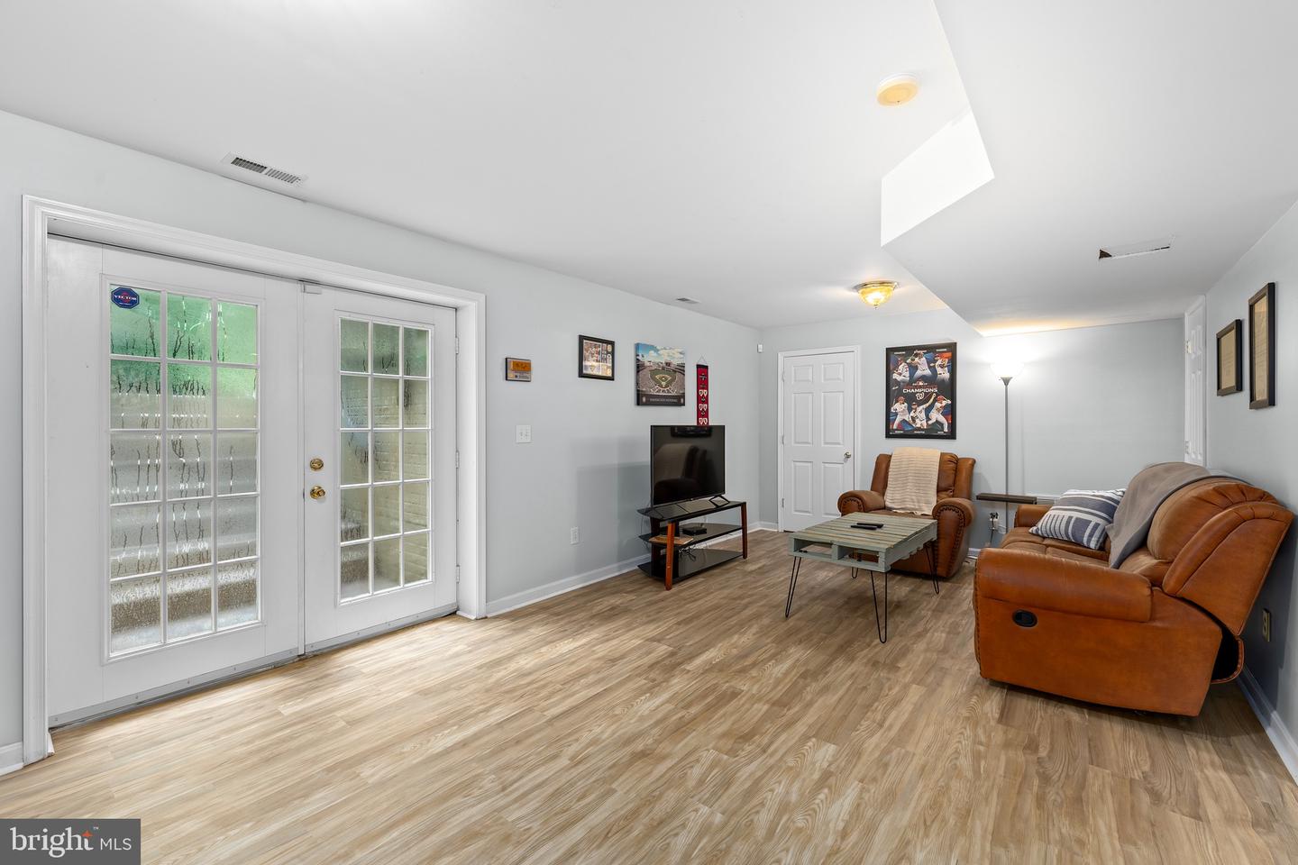 9109 SNOWY EGRET CT, SPOTSYLVANIA, Virginia 22553, 5 Bedrooms Bedrooms, ,3 BathroomsBathrooms,Residential,For sale,9109 SNOWY EGRET CT,VASP2034936 MLS # VASP2034936