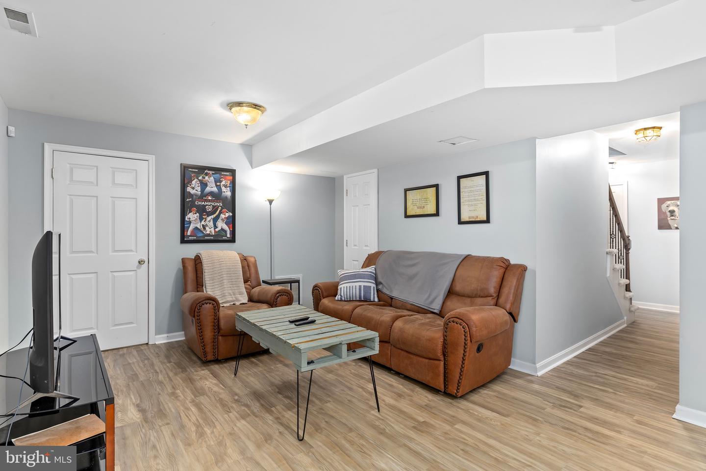 9109 SNOWY EGRET CT, SPOTSYLVANIA, Virginia 22553, 5 Bedrooms Bedrooms, ,3 BathroomsBathrooms,Residential,For sale,9109 SNOWY EGRET CT,VASP2034936 MLS # VASP2034936