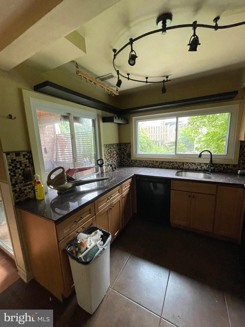 HERNDON, Virginia 20170, 2 Bedrooms Bedrooms, ,1 BathroomBathrooms,Residential,For sale,VAFX2257622 MLS # VAFX2257622