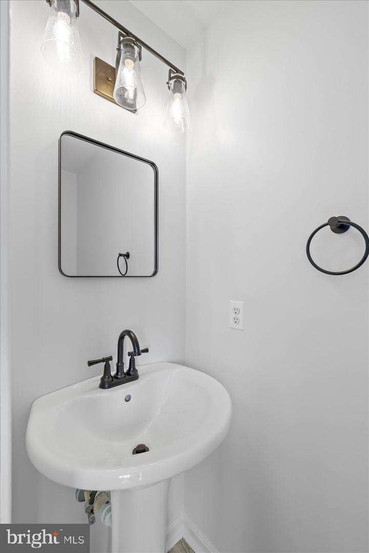 10028 GANDER CT, FREDERICKSBURG, Virginia 22407, 3 Bedrooms Bedrooms, ,2 BathroomsBathrooms,Residential,For sale,10028 GANDER CT,VASP2034944 MLS # VASP2034944