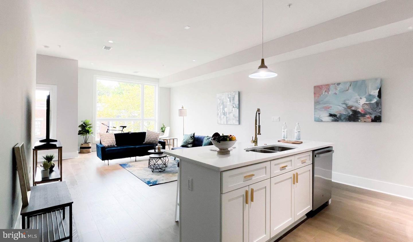 1145 16TH ST NE #B, WASHINGTON, District Of Columbia 20002, 4 Bedrooms Bedrooms, ,3 BathroomsBathrooms,Residential,For sale,1145 16TH ST NE #B,DCDC2212122 MLS # DCDC2212122