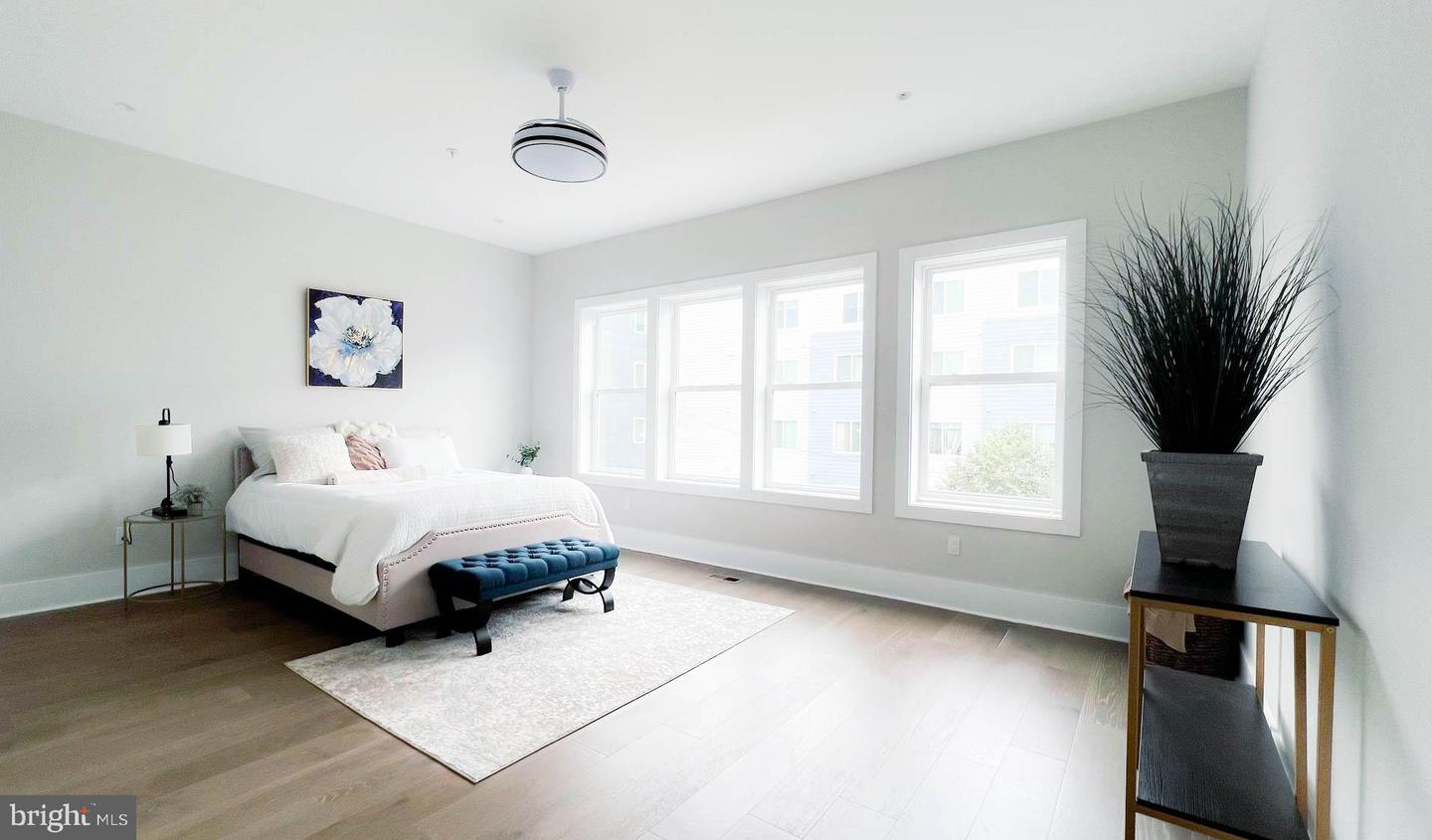 1145 16TH ST NE #B, WASHINGTON, District Of Columbia 20002, 4 Bedrooms Bedrooms, ,3 BathroomsBathrooms,Residential,For sale,1145 16TH ST NE #B,DCDC2212122 MLS # DCDC2212122
