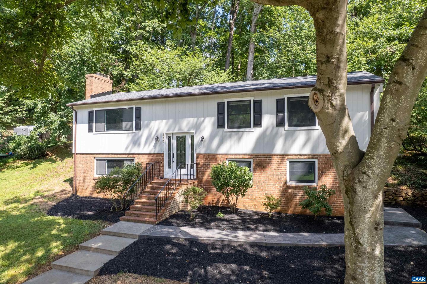 2232 BRANDYWINE DR, CHARLOTTESVILLE, Virginia 22901, 5 Bedrooms Bedrooms, ,3 BathroomsBathrooms,Residential,For sale,2232 BRANDYWINE DR,667134 MLS # 667134