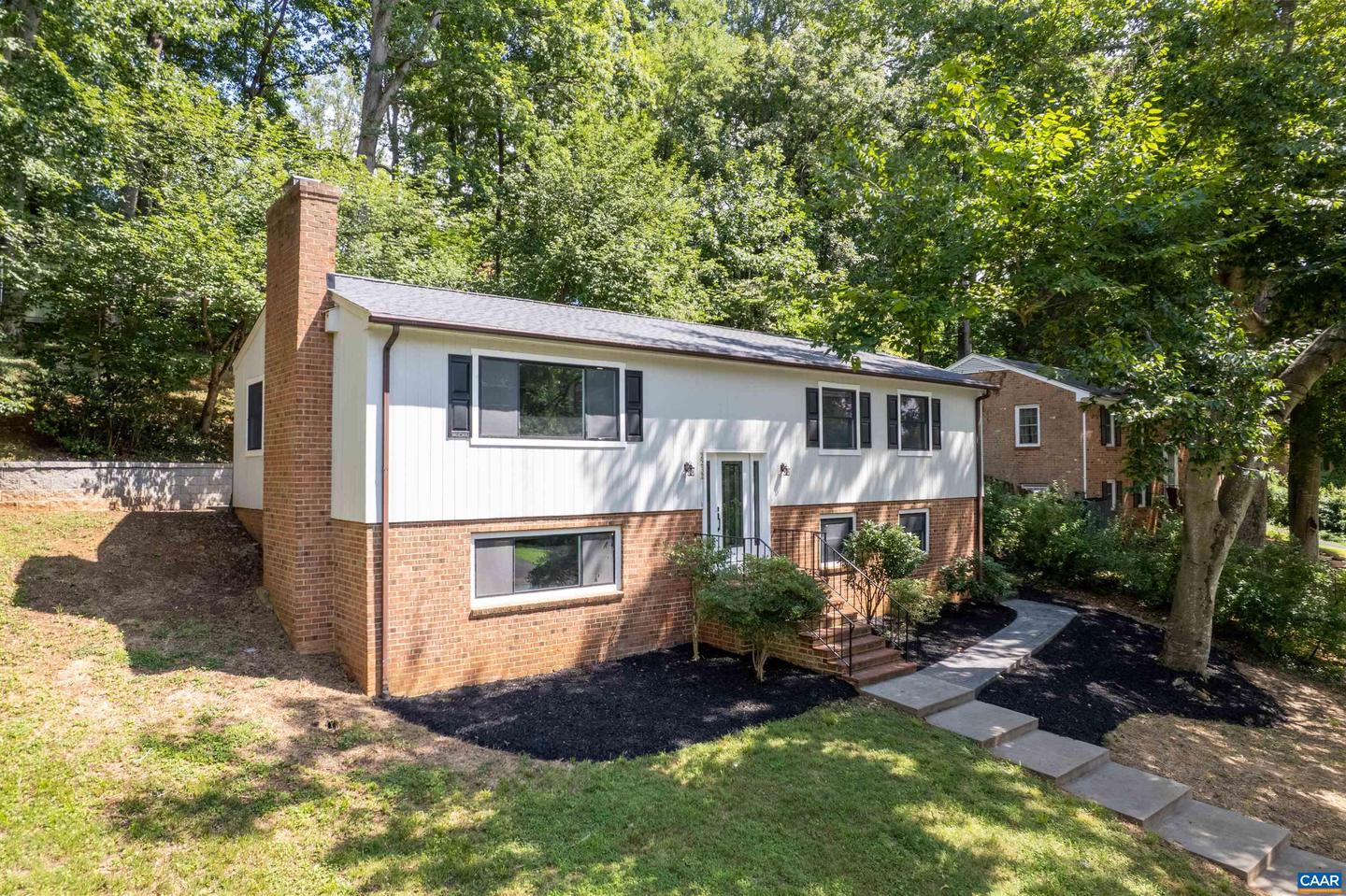 2232 BRANDYWINE DR, CHARLOTTESVILLE, Virginia 22901, 5 Bedrooms Bedrooms, ,3 BathroomsBathrooms,Residential,For sale,2232 BRANDYWINE DR,667134 MLS # 667134