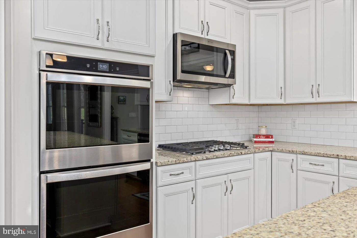 10902 DOWNTON AVE, SPOTSYLVANIA, Virginia 22553, 4 Bedrooms Bedrooms, ,4 BathroomsBathrooms,Residential,For sale,10902 DOWNTON AVE,VASP2034946 MLS # VASP2034946