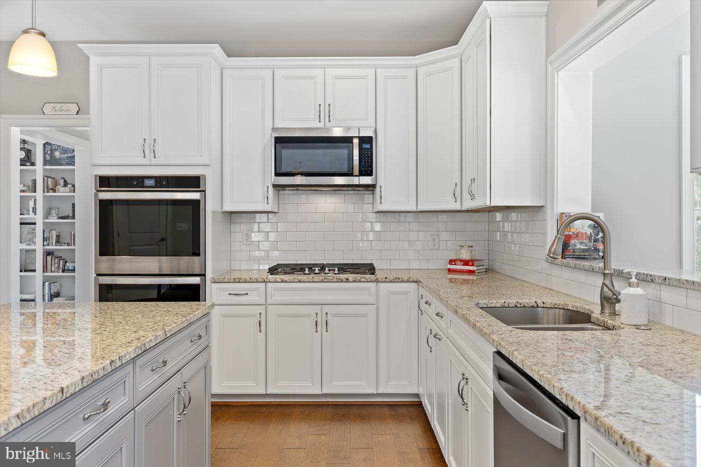 10902 DOWNTON AVE, SPOTSYLVANIA, Virginia 22553, 4 Bedrooms Bedrooms, ,4 BathroomsBathrooms,Residential,For sale,10902 DOWNTON AVE,VASP2034946 MLS # VASP2034946