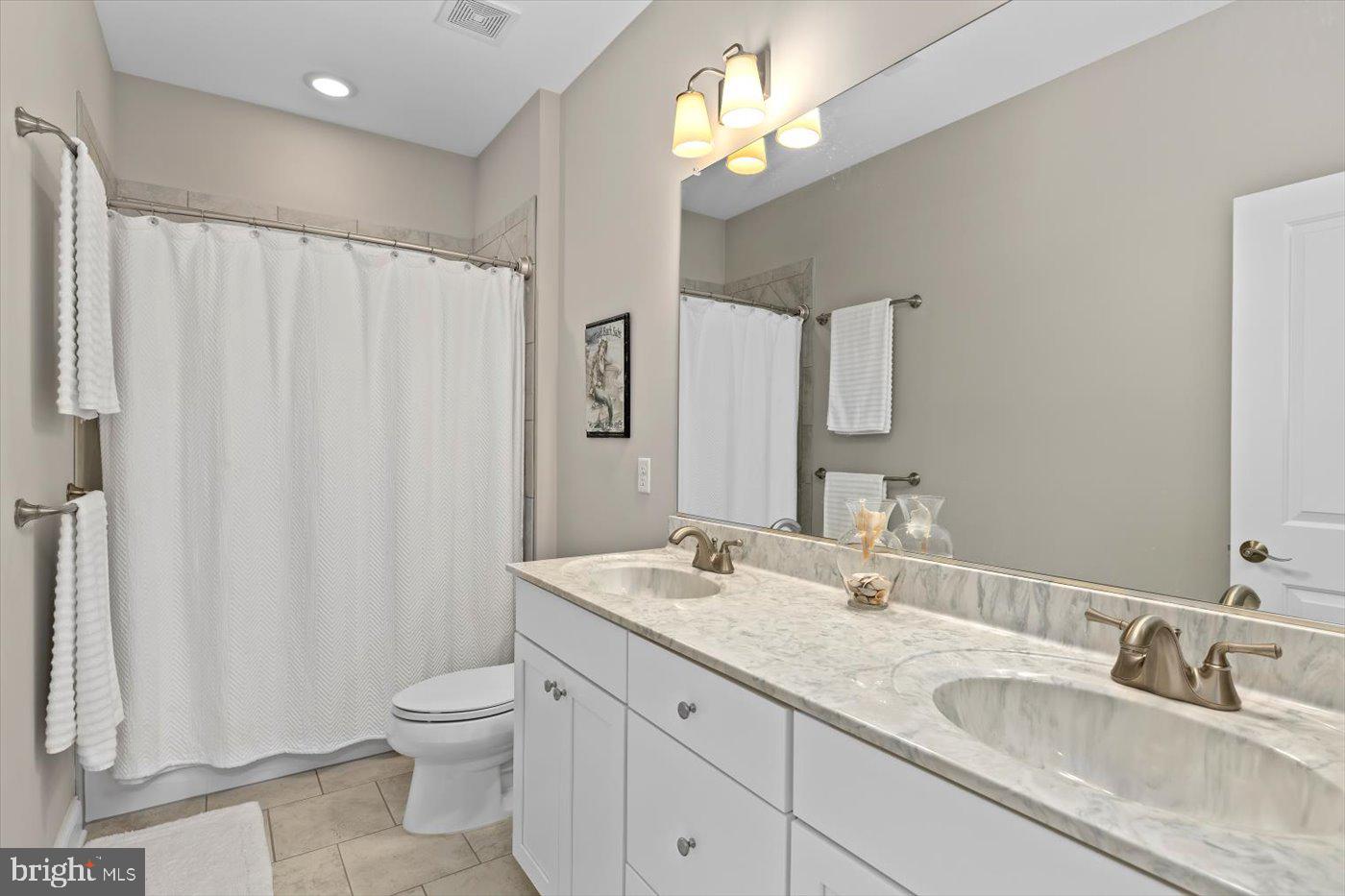 10902 DOWNTON AVE, SPOTSYLVANIA, Virginia 22553, 4 Bedrooms Bedrooms, ,4 BathroomsBathrooms,Residential,For sale,10902 DOWNTON AVE,VASP2034946 MLS # VASP2034946
