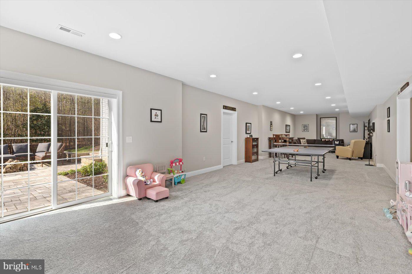 10902 DOWNTON AVE, SPOTSYLVANIA, Virginia 22553, 4 Bedrooms Bedrooms, ,4 BathroomsBathrooms,Residential,For sale,10902 DOWNTON AVE,VASP2034946 MLS # VASP2034946