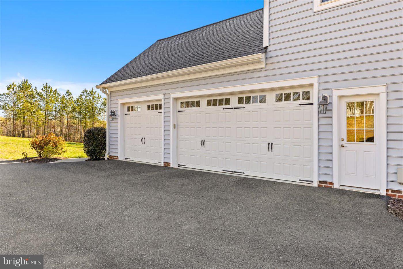 10902 DOWNTON AVE, SPOTSYLVANIA, Virginia 22553, 4 Bedrooms Bedrooms, ,4 BathroomsBathrooms,Residential,For sale,10902 DOWNTON AVE,VASP2034946 MLS # VASP2034946