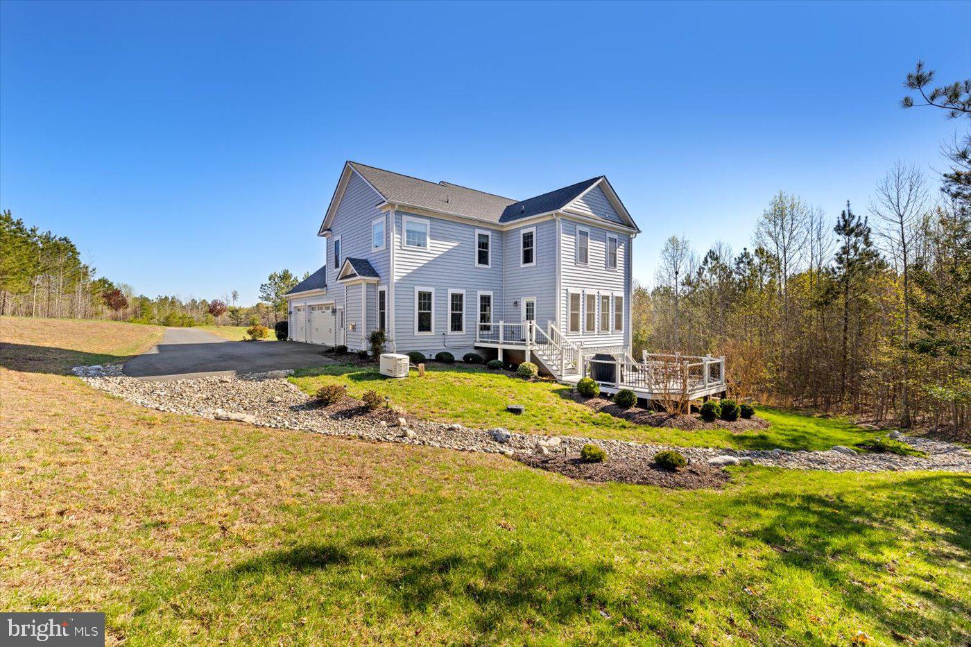10902 DOWNTON AVE, SPOTSYLVANIA, Virginia 22553, 4 Bedrooms Bedrooms, ,4 BathroomsBathrooms,Residential,For sale,10902 DOWNTON AVE,VASP2034946 MLS # VASP2034946