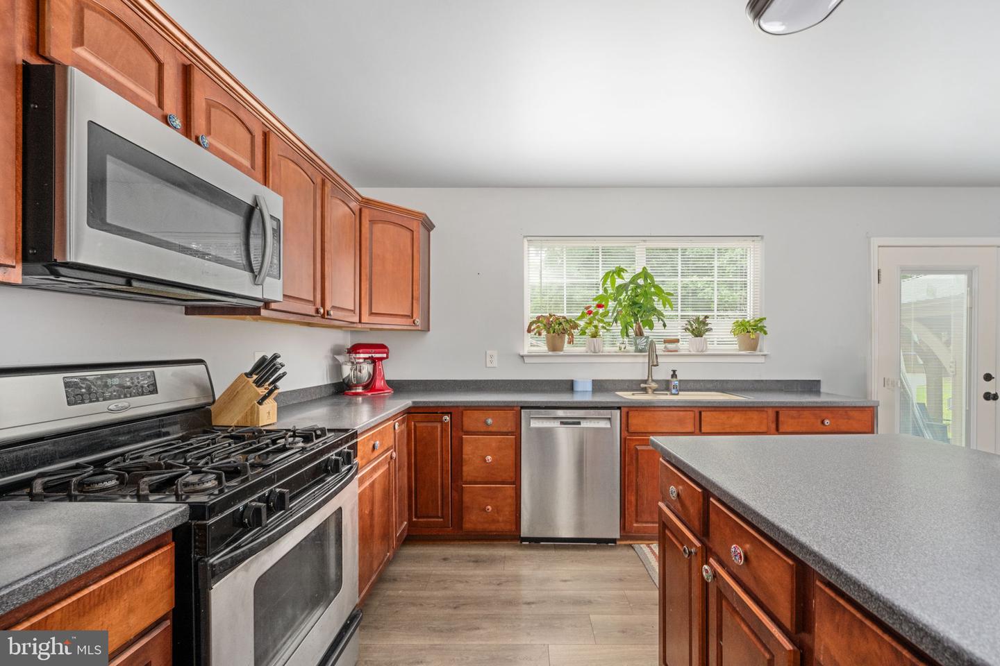 8477 NEWTON LN, KING GEORGE, Virginia 22485, 5 Bedrooms Bedrooms, ,3 BathroomsBathrooms,Residential,For sale,8477 NEWTON LN,VAKG2006770 MLS # VAKG2006770