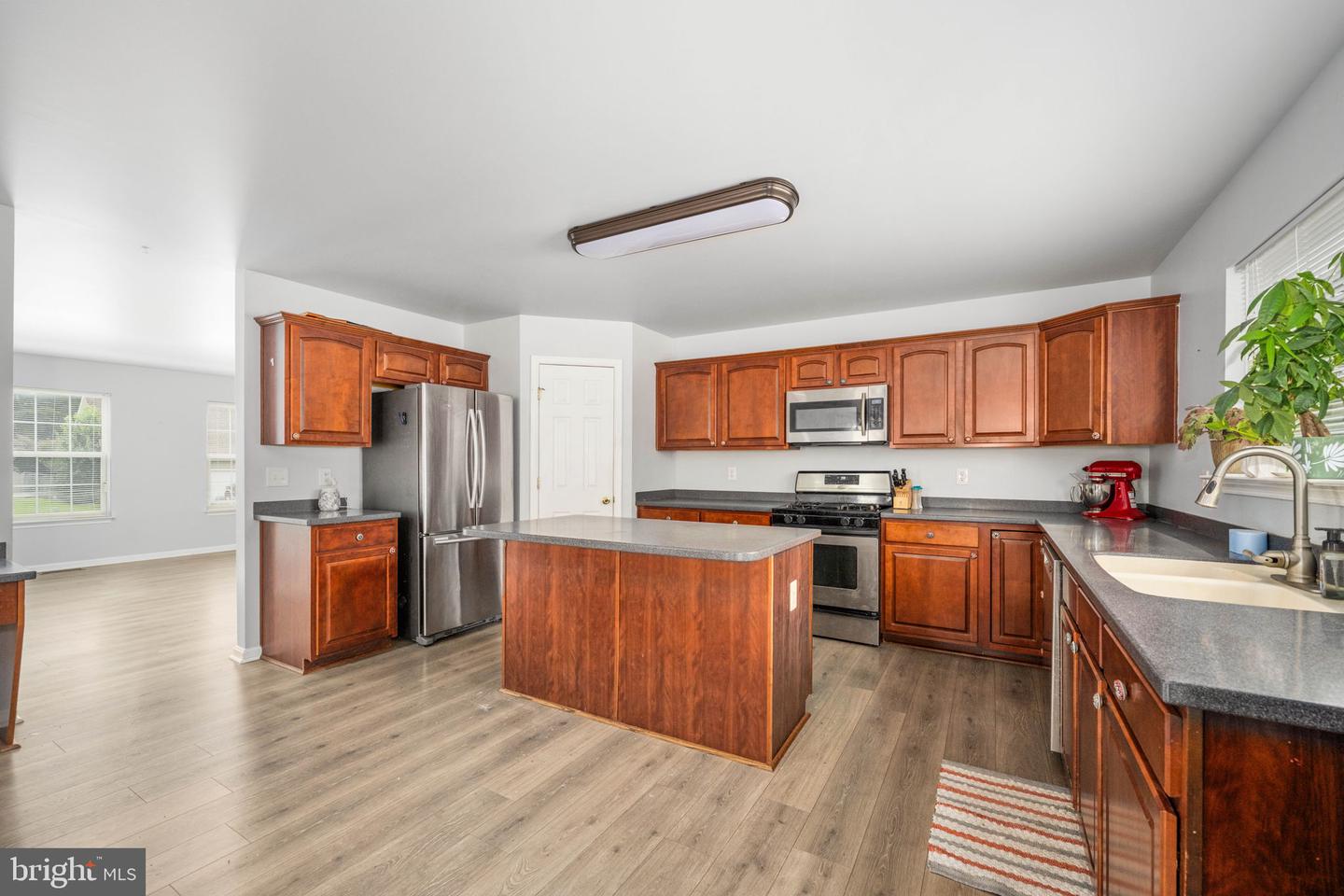 8477 NEWTON LN, KING GEORGE, Virginia 22485, 5 Bedrooms Bedrooms, ,3 BathroomsBathrooms,Residential,For sale,8477 NEWTON LN,VAKG2006770 MLS # VAKG2006770