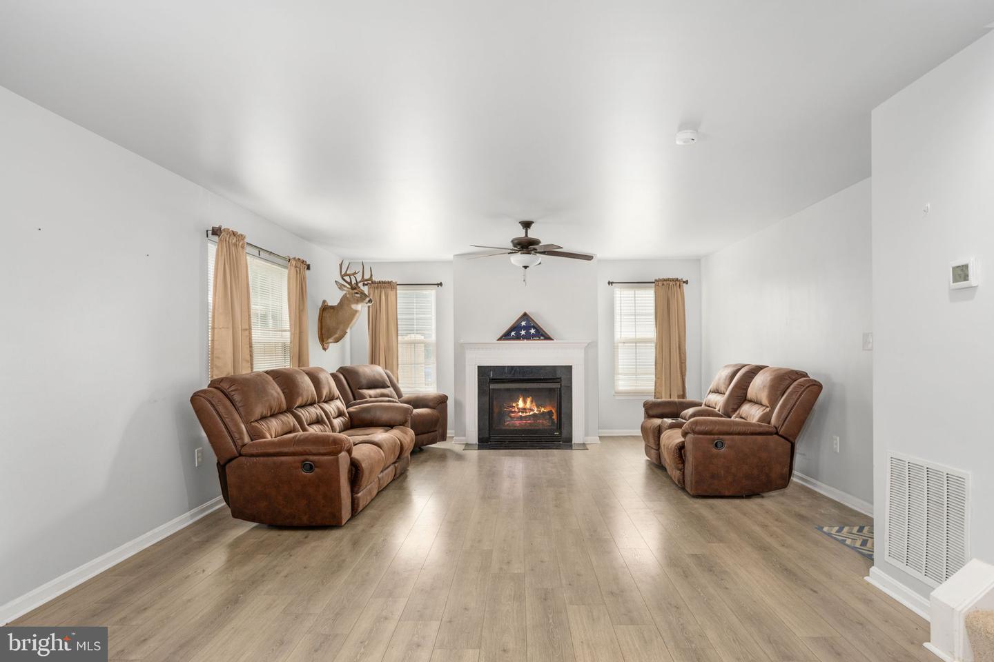 8477 NEWTON LN, KING GEORGE, Virginia 22485, 5 Bedrooms Bedrooms, ,3 BathroomsBathrooms,Residential,For sale,8477 NEWTON LN,VAKG2006770 MLS # VAKG2006770