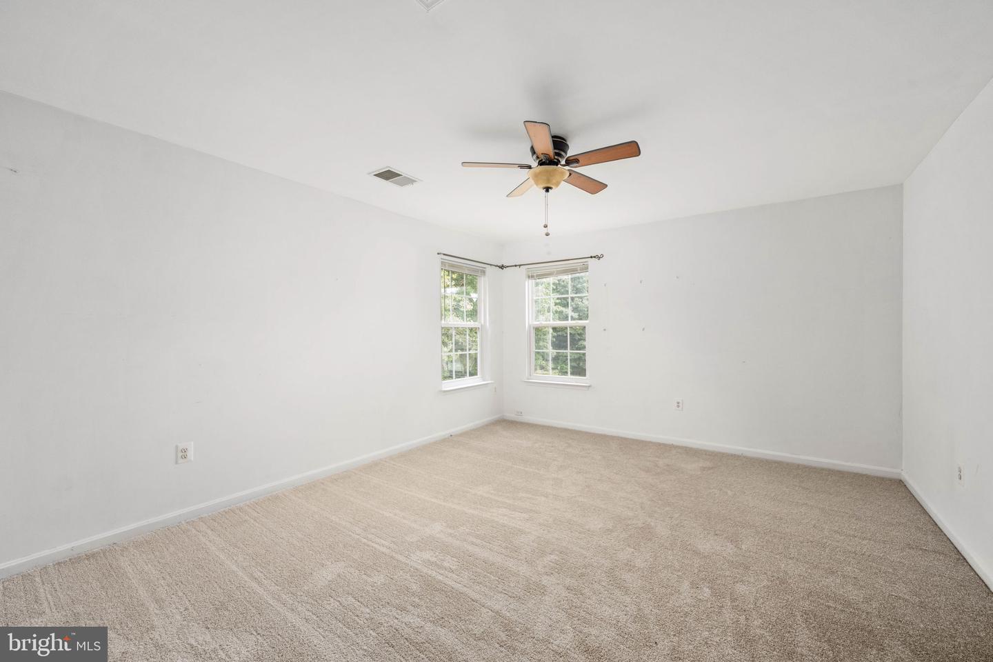 8477 NEWTON LN, KING GEORGE, Virginia 22485, 5 Bedrooms Bedrooms, ,3 BathroomsBathrooms,Residential,For sale,8477 NEWTON LN,VAKG2006770 MLS # VAKG2006770