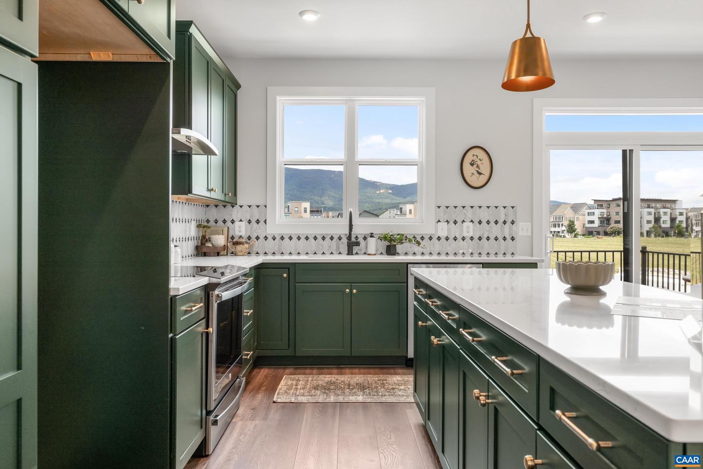 14B LARKIN AVE, CROZET, Virginia 22932, 3 Bedrooms Bedrooms, ,2 BathroomsBathrooms,Residential,For sale,14B LARKIN AVE,667144 MLS # 667144