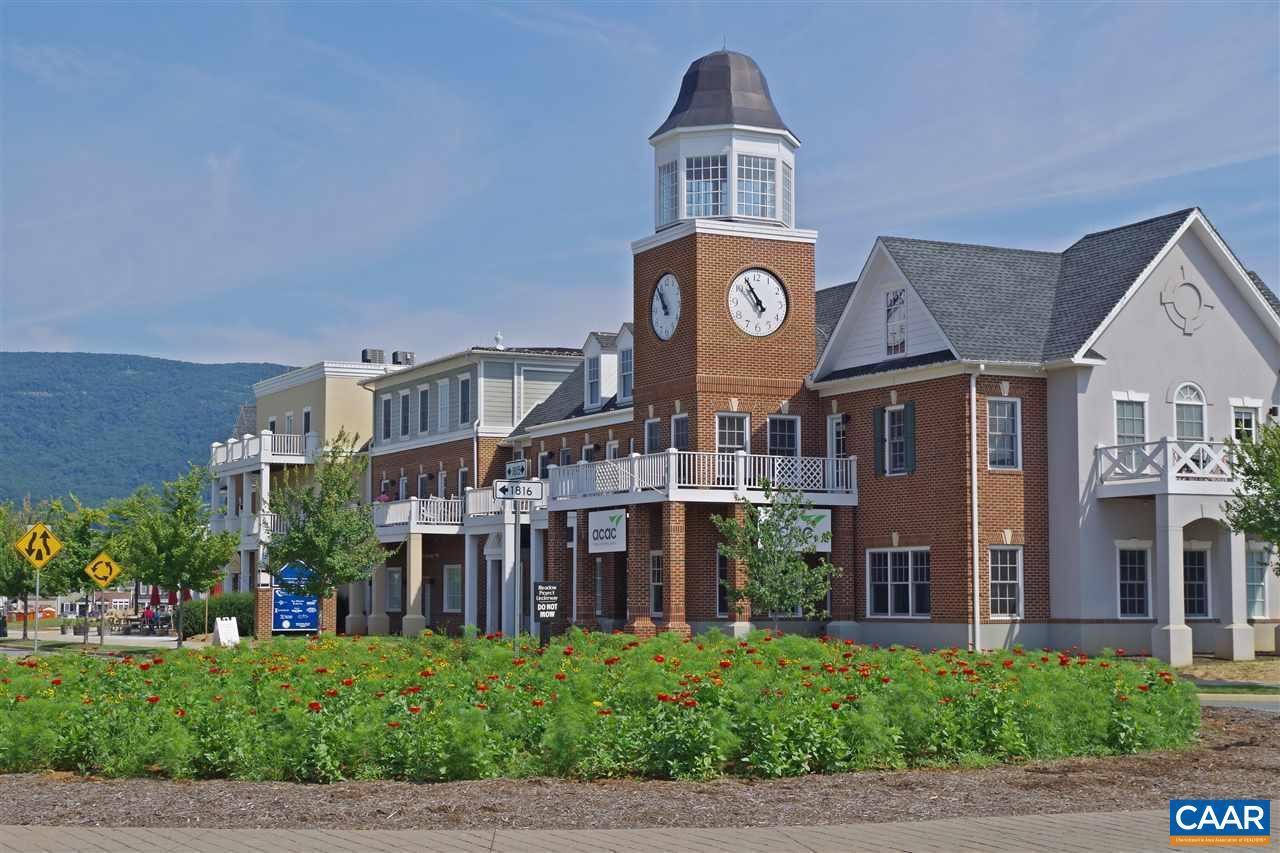 15B LARKIN AVE, CROZET, Virginia 22932, 2 Bedrooms Bedrooms, ,2 BathroomsBathrooms,Residential,For sale,15B LARKIN AVE,667145 MLS # 667145
