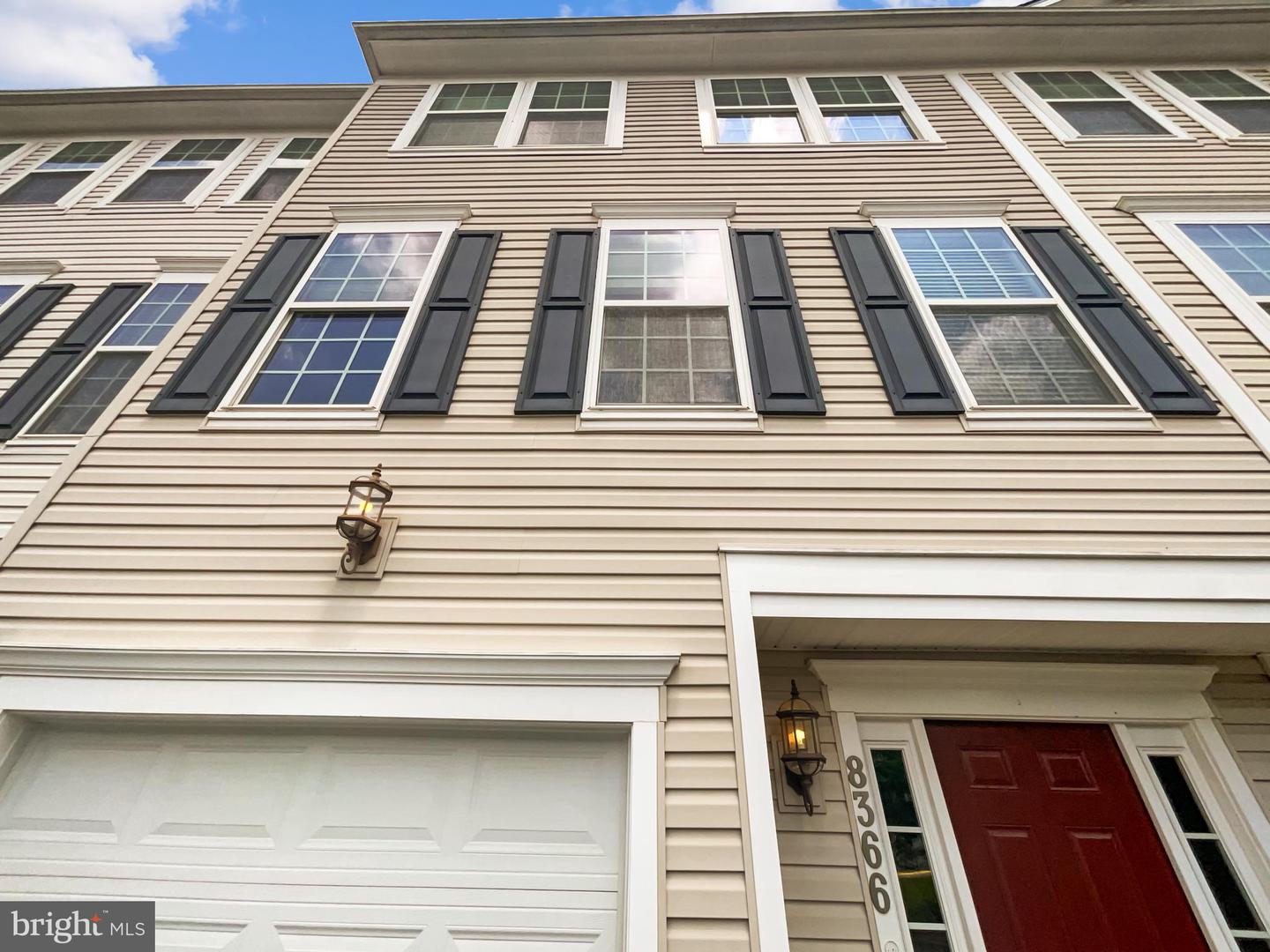 8366 SCOTLAND LOOP, MANASSAS, Virginia 20109, 3 Bedrooms Bedrooms, ,3 BathroomsBathrooms,Residential,For sale,8366 SCOTLAND LOOP,VAPW2100050 MLS # VAPW2100050