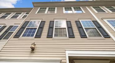 8366 SCOTLAND LOOP, MANASSAS, Virginia 20109, 3 Bedrooms Bedrooms, ,3 BathroomsBathrooms,Residential,For sale,8366 SCOTLAND LOOP,VAPW2100050 MLS # VAPW2100050