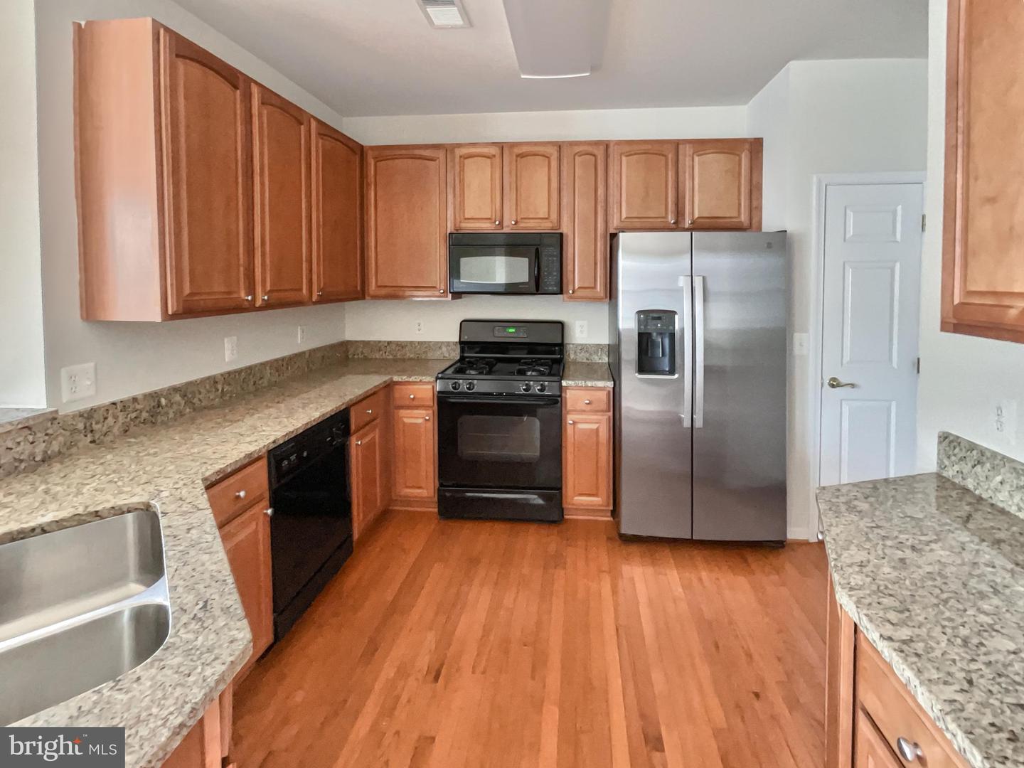 4675 RED ADMIRAL WAY #149, FAIRFAX, Virginia 22033, 3 Bedrooms Bedrooms, ,3 BathroomsBathrooms,Residential,For sale,4675 RED ADMIRAL WAY #149,VAFX2257710 MLS # VAFX2257710