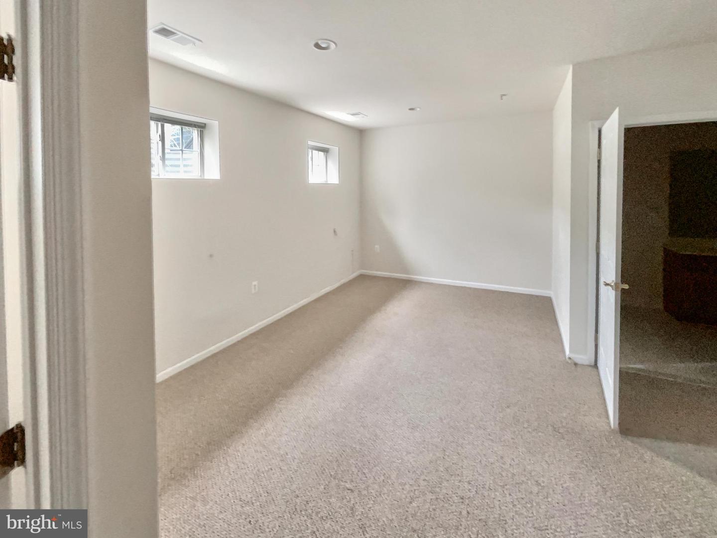 4675 RED ADMIRAL WAY #149, FAIRFAX, Virginia 22033, 3 Bedrooms Bedrooms, ,3 BathroomsBathrooms,Residential,For sale,4675 RED ADMIRAL WAY #149,VAFX2257710 MLS # VAFX2257710