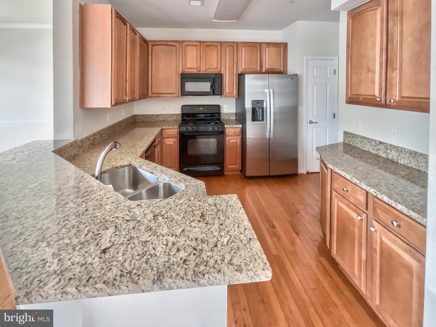 4675 RED ADMIRAL WAY #149, FAIRFAX, Virginia 22033, 3 Bedrooms Bedrooms, ,3 BathroomsBathrooms,Residential,For sale,4675 RED ADMIRAL WAY #149,VAFX2257710 MLS # VAFX2257710