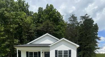 107 N HANCOCK ST, CRAIGSVILLE, Virginia 24430, 3 Bedrooms Bedrooms, ,2 BathroomsBathrooms,Residential,107 N HANCOCK ST,667153 MLS # 667153