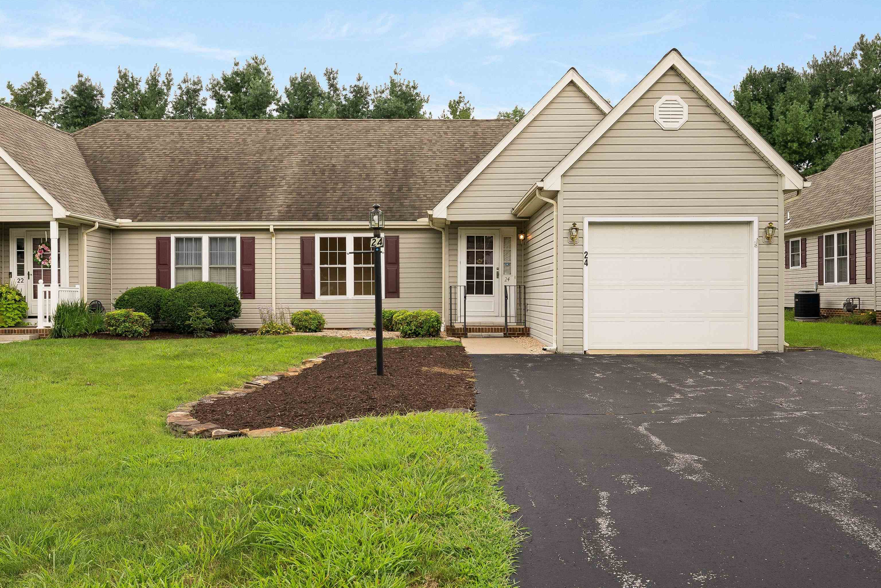 24 ASHLEIGH DR, WAYNESBORO, Virginia 22980, 2 Bedrooms Bedrooms, ,2 BathroomsBathrooms,Residential,24 ASHLEIGH DR,667160 MLS # 667160